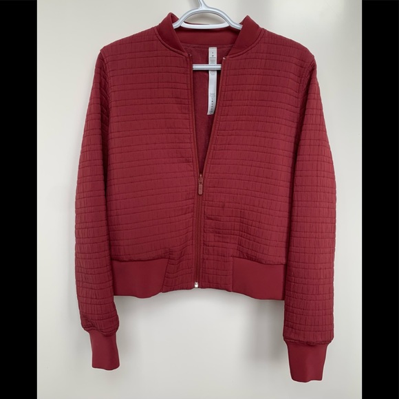 ⭐️ 2 X Host Pick ⭐️ Lululemon Serene Travels Bomber - Picture 4 of 16